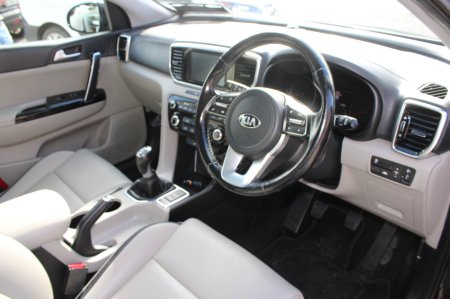 2020 Kia Sportage - photo 6
