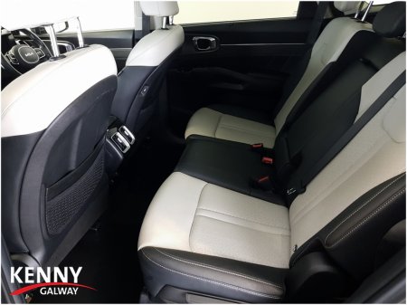 2023 Kia Sorento - photo 25