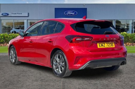 2024 Ford Focus - photo 2