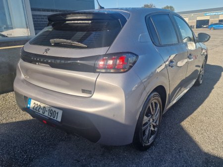 2022 Peugeot 208 - photo 3