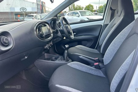 2022 Toyota Aygo X - photo 10