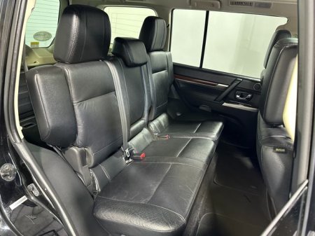 2014 Mitsubishi Pajero - photo 12