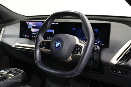 2023 BMW iX - photo 16