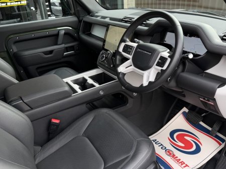 2025 Land Rover Defender - photo 11