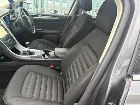 2018 Ford Mondeo - photo 11