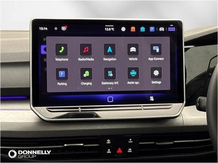 2025 Volkswagen Golf - photo 12