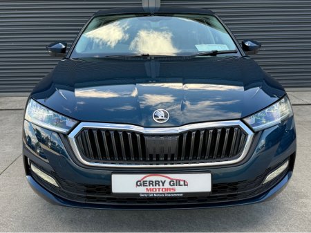2024 Skoda Octavia - photo 2