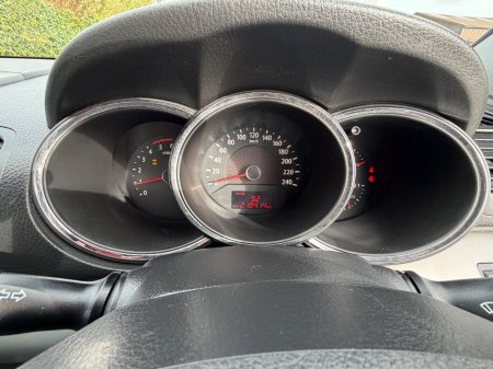 2012 Kia Sorento - photo 24