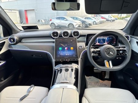 2026 Mercedes-Benz GLC - photo 8