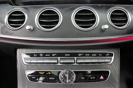 2018 Mercedes-Benz E-Class - photo 22