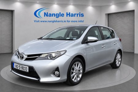 2014 Toyota Auris 1.4 D-4D AURA
