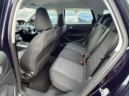 2015 Peugeot 308 - photo 15