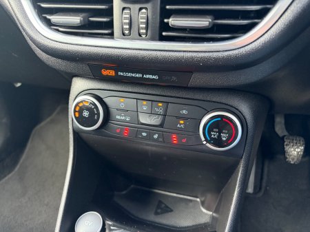 2019 Ford Fiesta - photo 18