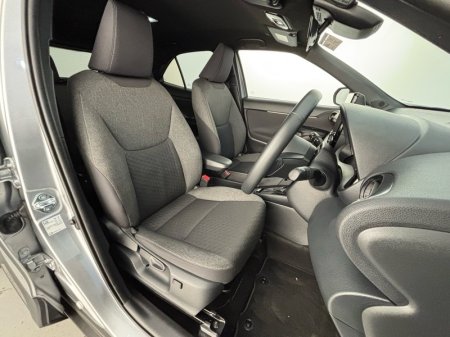 2026 Toyota Yaris Cross - photo 17