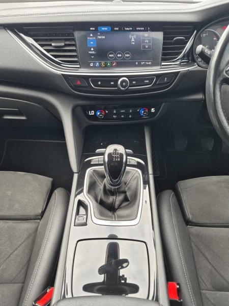 2022 Opel Insignia - photo 28