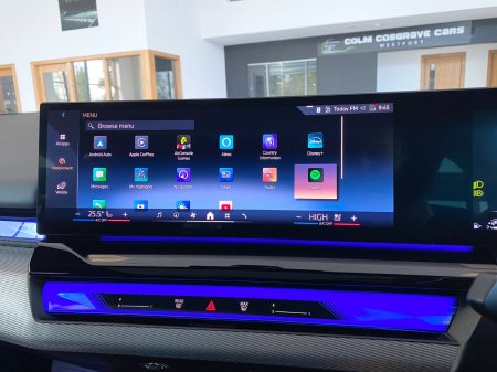 2025 BMW 5-Series - photo 18