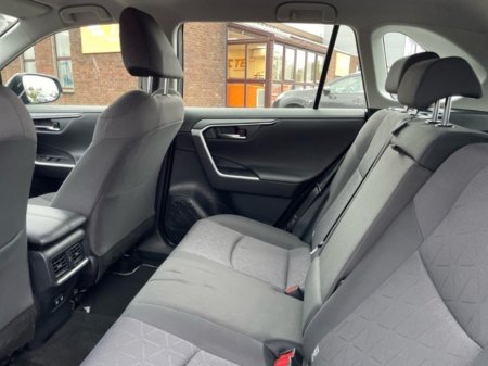 2021 Toyota RAV4 - photo 7