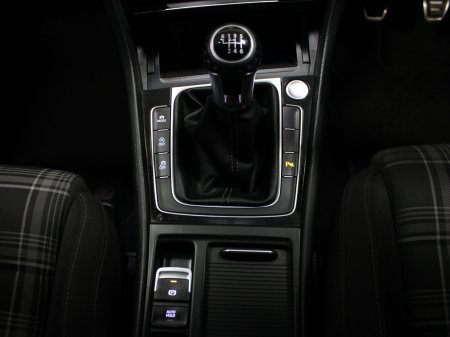 2017 Volkswagen Golf - photo 24