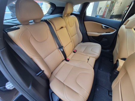 2020 Volvo V40 - photo 20