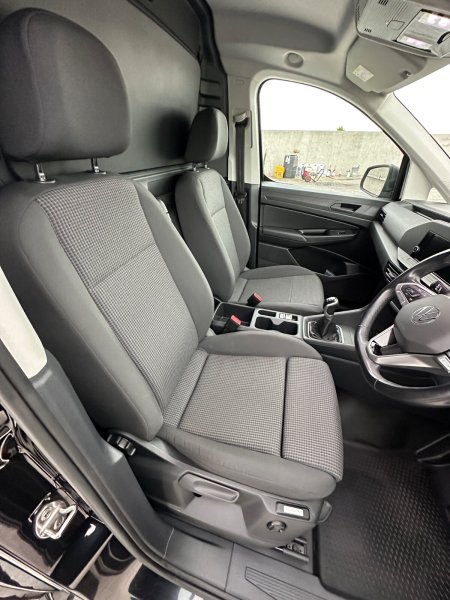 2022 Volkswagen Caddy - photo 23