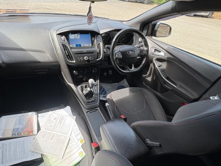 2018 Ford Focus - photo 22