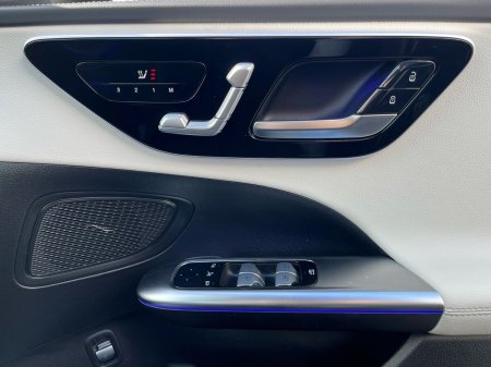 2026 Mercedes-Benz C-Class - photo 23