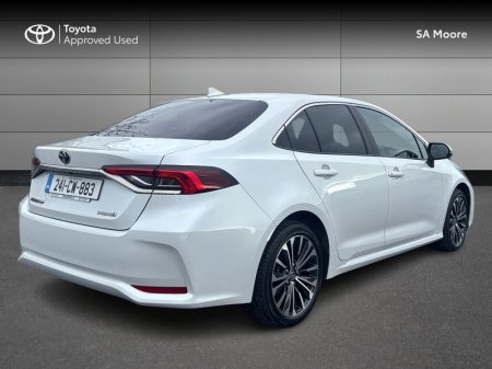 2024 Toyota Corolla - photo 2