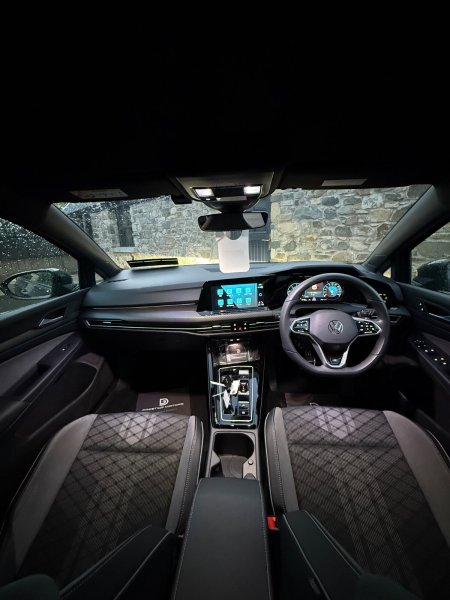 2023 Volkswagen Golf - photo 15