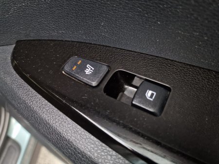 2022 Kia Sportage - photo 15