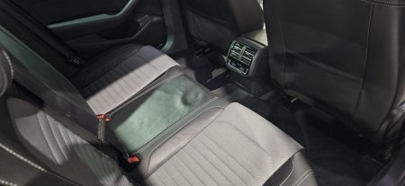 2015 Volkswagen Passat - photo 12