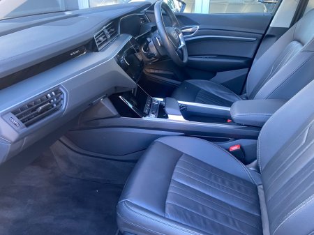 2024 Audi Q8 e-tron - photo 11