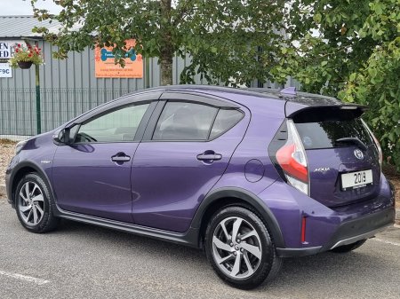 2019 Toyota Aqua - photo 8
