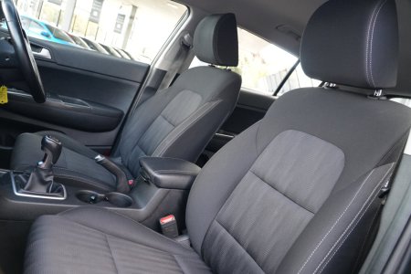 2020 Kia Sportage - photo 20