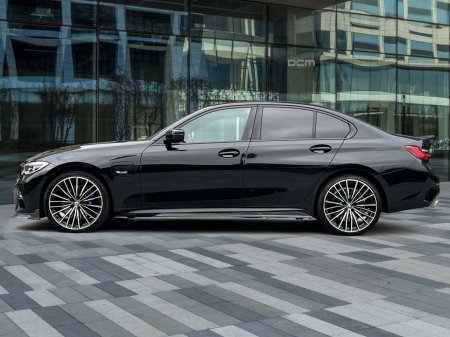 2022 BMW 3-Series - photo 4
