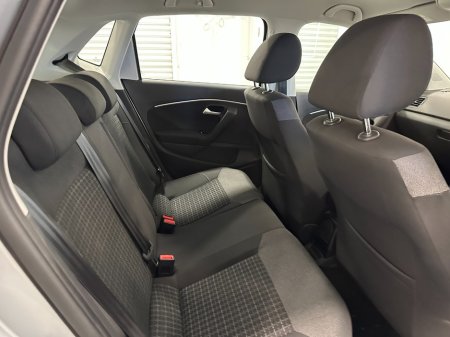 2014 Volkswagen Polo - photo 32