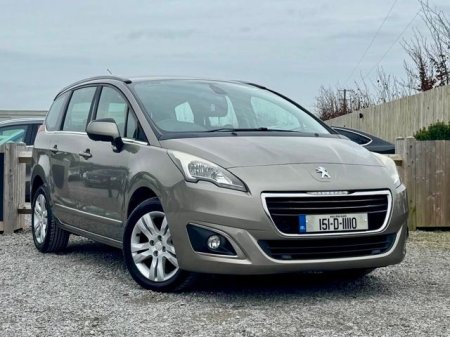 2015 Peugeot 5008 - photo 2