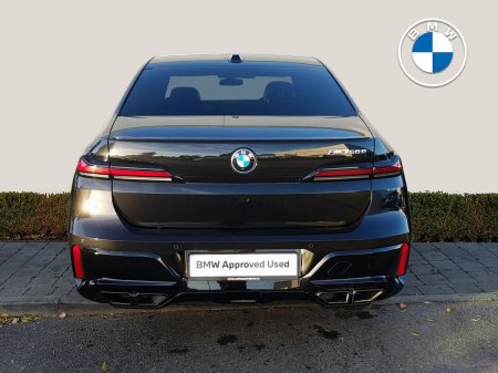 2026 BMW 7-Series - photo 13