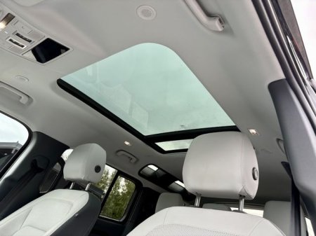 2024 Land Rover Defender - photo 24