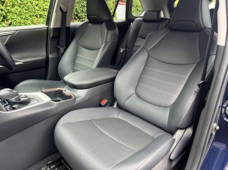 2022 Toyota RAV4 - photo 6