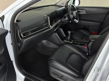 2025 Kia Sportage - photo 19