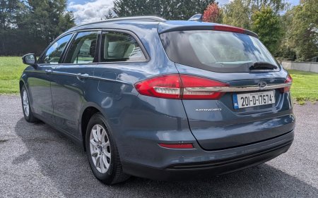 2020 Ford Mondeo - photo 10