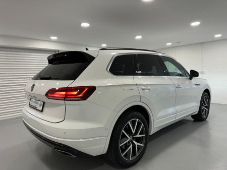 2023 Volkswagen Touareg - photo 19