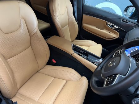 2023 Volvo XC90 - photo 8