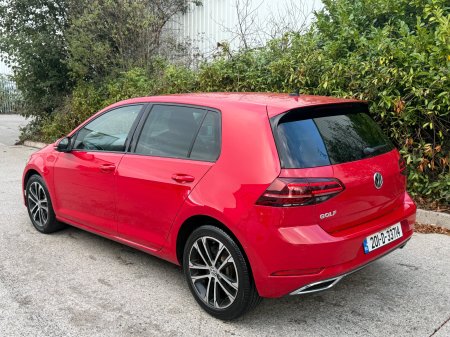 2020 Volkswagen Golf - photo 23
