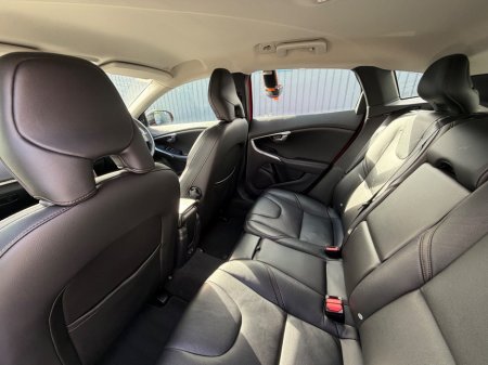 2019 Volvo V40 - photo 46
