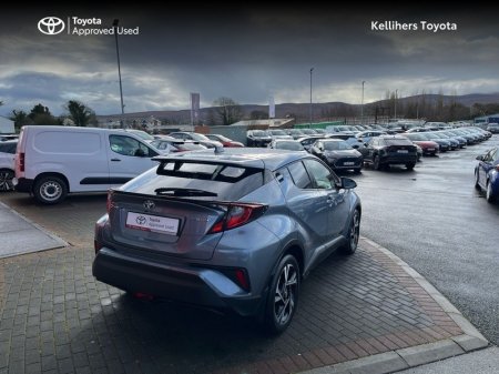 2023 Toyota C-HR - photo 2