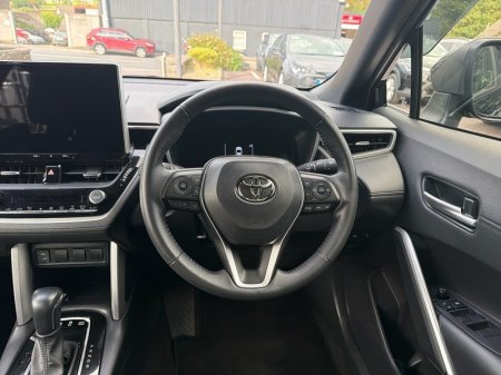 2024 Toyota Corolla Cross - photo 9