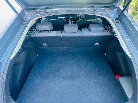 2023 Toyota Prius - photo 12