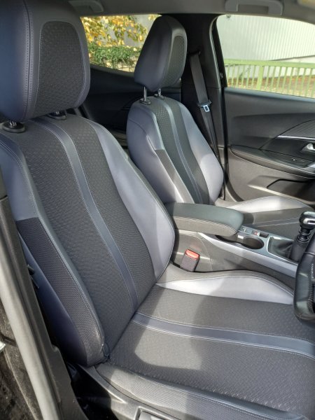 2020 Peugeot 2008 - photo 3