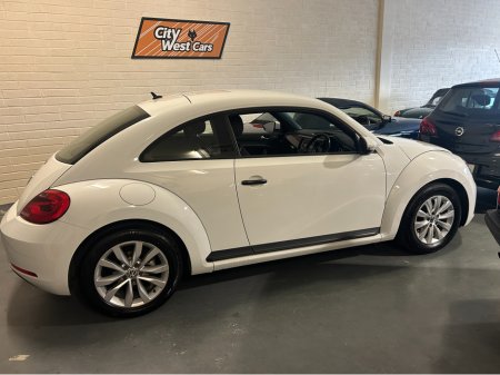 2014 Volkswagen Beetle - photo 2